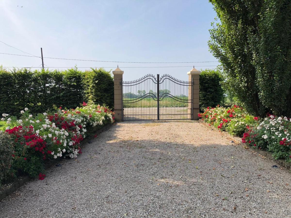 Via D' Este 8 Gualtieri Exteriér fotografie